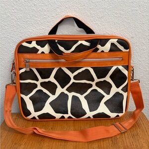 giraffe print laptop bag from the brand Swiss Mobility. Like new